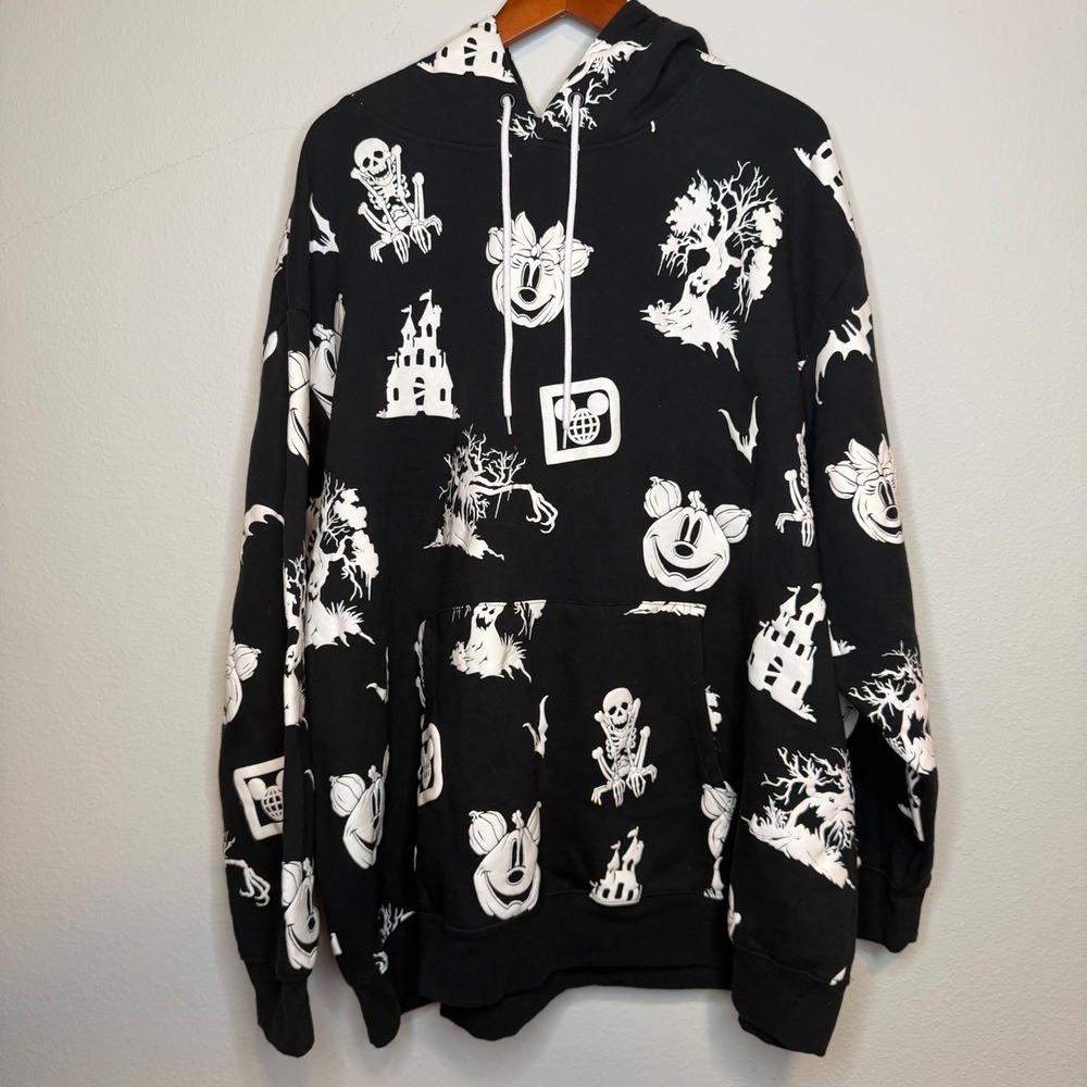 Disney Parks Halloween 2024 Glow In The Dark Pullover Hoodie 3X NWOT